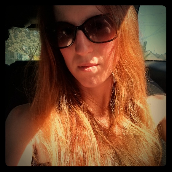 Meet your Posher, Rebecca - Picture 1 of 1